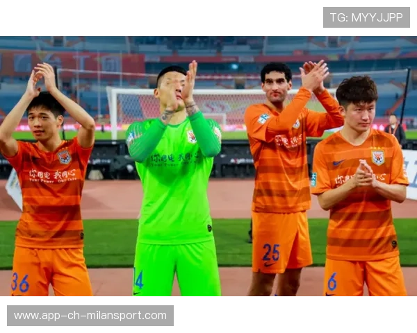 后防核心遭质疑，俱乐部恐面临防线危机