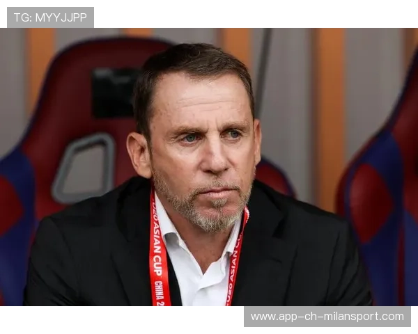 国足主帅战术安排获球员好评，国足新任主帅